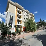 아파트 Zirve Rezidans *